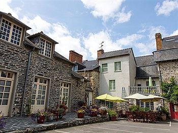 Auberge Du Cheval Blanc Châteaugiron 외부 사진